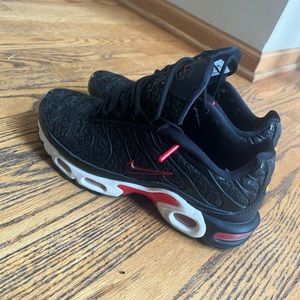 Womens Nike Air Max shoe